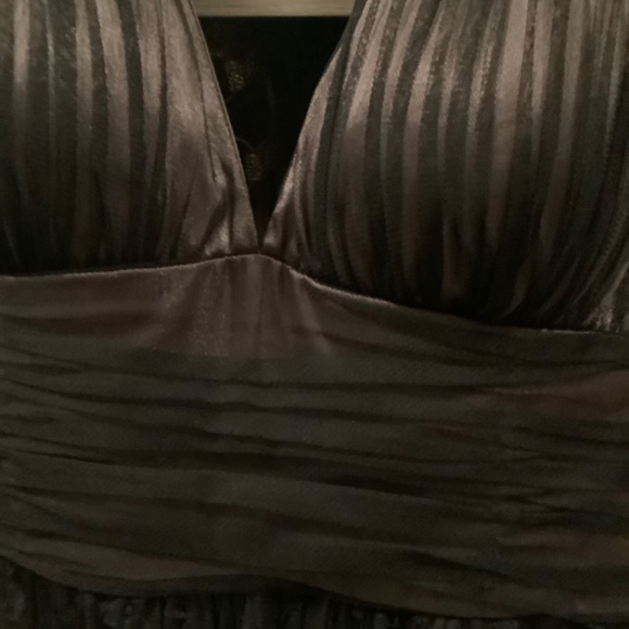 Adrianna Papell Boutique Cocktail Halter Dress - Picture 3 of 8